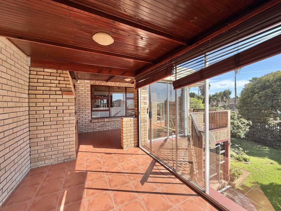 4 Bedroom Property for Sale in Noorsekloof Eastern Cape